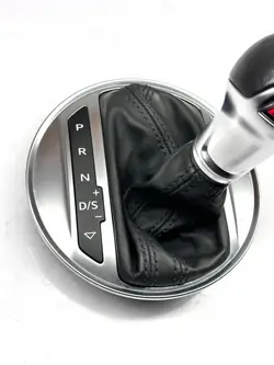 Pommeau de levier Audi TT 8S OEM 8S1713139 - Occasion
