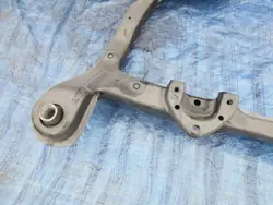 OEM 4x4OE003293 Vorderer Querträger für Lexus RX300