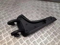 Keskikonsoli käsinoja OEM 8209130 Chevrolet Camaro 2016