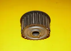 Nokka-akselin hammaspyörä OEM DAK-136-P16 Roverille