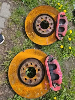 OEM Tarcze zestaw zaciski Etujarrupuristimet set