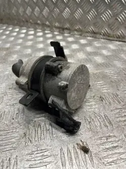 Pompe à eau Audi A5 2017 OEM 4H0965567A