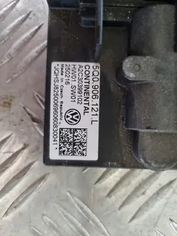Volkswagen Kraftstoffpumpenmodul 5Q0906121L