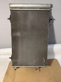 OEM 9686085780 Klimakondensator für Peugeot 508 I