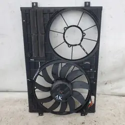 VW Touran 2.0 TDI Fläkt 1K0121207N