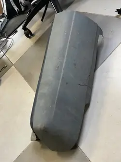 OEM PrTyNaBł-107u Esquina guardabarros trasero derecho Mercedes