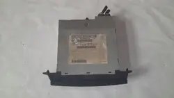 OEM P05094031AA CD-vaihtaja Chrysler Pacifica 2004