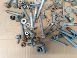 Parafusos suspensão OEM 4.95KG para VW Golf VIII Variant