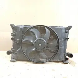 Mercedes A-Klasse W176 Koelset 1.6 CGI A2465000100