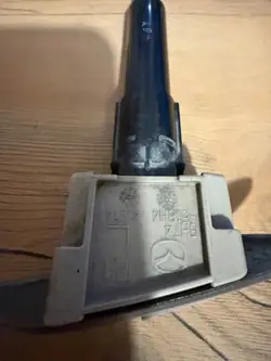 Lavafaros Mazda 3 2015 OEM 250219 Lado izquierdo