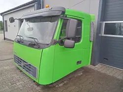 Volvo FH13 Niedrige Kabine OEM 85103675 - Vollständig gebraucht