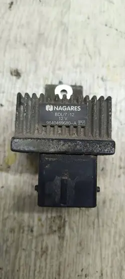 Sytytysvastuksen rele 9640469680A Renault Nissan