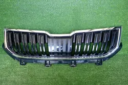 SKODA KAROQ 16-21 grill