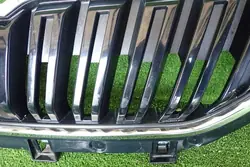 SKODA KAROQ 16-21 grill