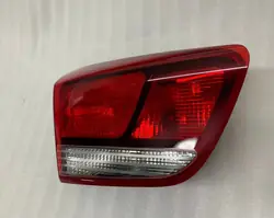 Luz trasera izquierda KIA RIO V17- 92403-H8