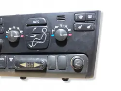 Panneau climatisation Volvo XC90 OEM 8682735 - Occasion