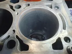Bloc Moteur Iveco F1AGL411 d'Occasion avec Vilebrequin