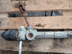 TOYOTA YARIS I Steering Rack Used