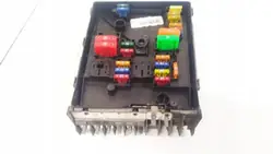 Caixa de Fusíveis Skoda Octavia 2009 1.8L OEM 1k0937125c