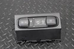 USB AUX-uttag OEM 84631-S1010 för Hyundai Santa Fe