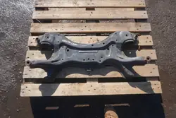 OEM TOY33789902 Toyota Querträger 2003-2009