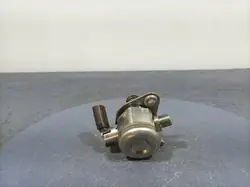 Brandstofpomp OEM A2600700500 voor Mercedes A35 W177 2.0B