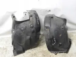 Renault Clio IV 12-15 Oikea etulokasuoja 638723997R