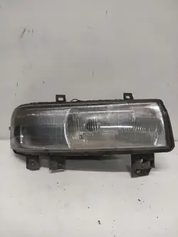 Farol direito Renault Master II 7701044520F