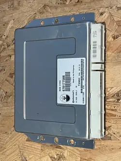 Module de contrôle suspension Maserati Levante OEM 670177588