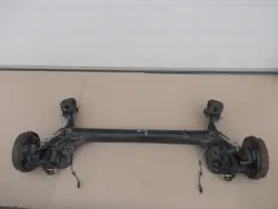 Viga de eje trasero Ford B-Max OEM belka b-max