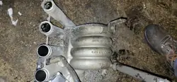 Colector de admisión OEM 058133206d Audi A4 1.8L