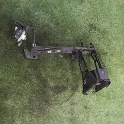 Suporte de Farol BMW WLL17597 Usado