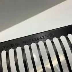Guide d'air intercooler BMW X5 G05 2020 OEM 9424427
