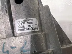 FIAT JEEP Moottorin kiinnitys 52040727