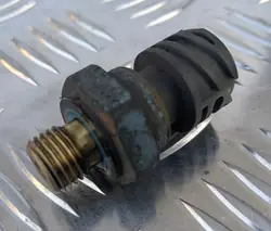 Sensor Temperatura Óleo DAF OEM 1673073 Usado