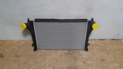 Volkswagen OE 5Q0 145 803 R Radiador de enfriamiento del motor