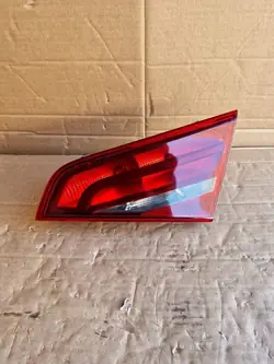 Lámpara de maletero derecha AUDI A3 SPORTBACK 8V4945094