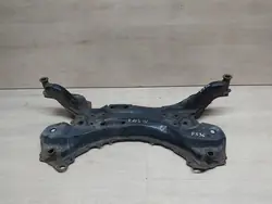 Travesaño delantero OEM RAV4 IV SANKI 2,0 D4D usado