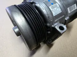 Compresseur de climatisation OEM 55194880 pour Fiat Grande Punto 1.4