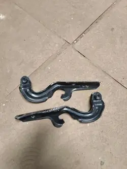 Charnière droite capot OEM 13229 Jeep Grand Cherokee
