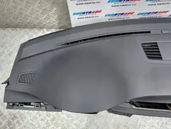 BMW 7143779 Instrumentbrädskonsol Svart Begagnad