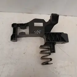 Strålkastarfäste Vänster Fram Audi A6 C8 OEM 4K0805607