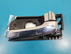 Poignée intérieure avant droite OEM 82623-VQ000