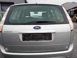 Ford Focus II Takakontti OEM MM-2402-2 Käytetty