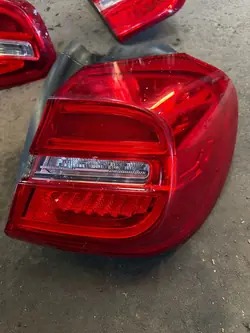 LÁMPARA LED TRASERA DERECHA MERCEDES GLA X156 A1569062058