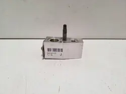 Válvula de expansión AC Opel Ampera OEM 52436633