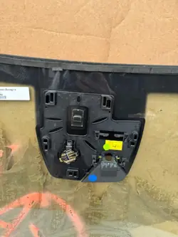 OEM RENAULT MEGANE IV 20190LIFT Framruta Kamera