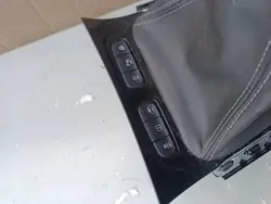 Opel vaihteenvalitsimen runko OEM YP00055677 - Käytetty