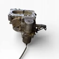 Corpo de Borboleta Mazda 626 OEM E0T30 - Usado
