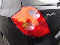 Ensemble de Feu Arrière Gauche Kia Ceed
